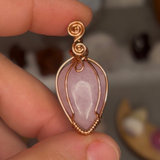 Kunzite pendant