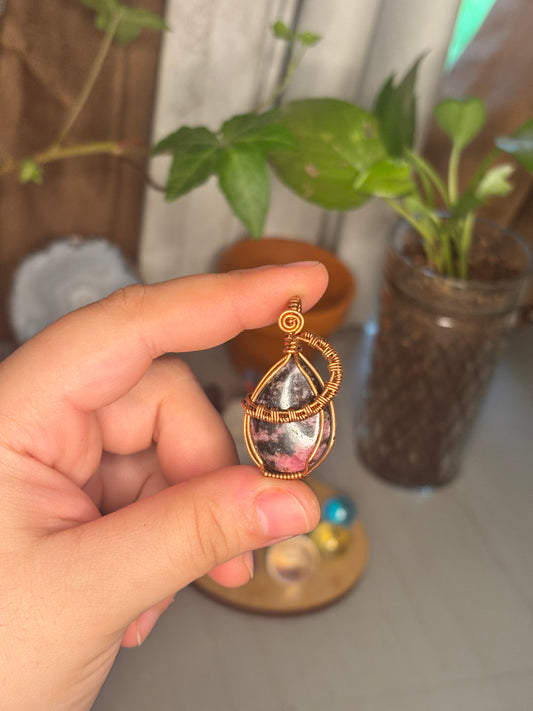 Rhodonite pendant